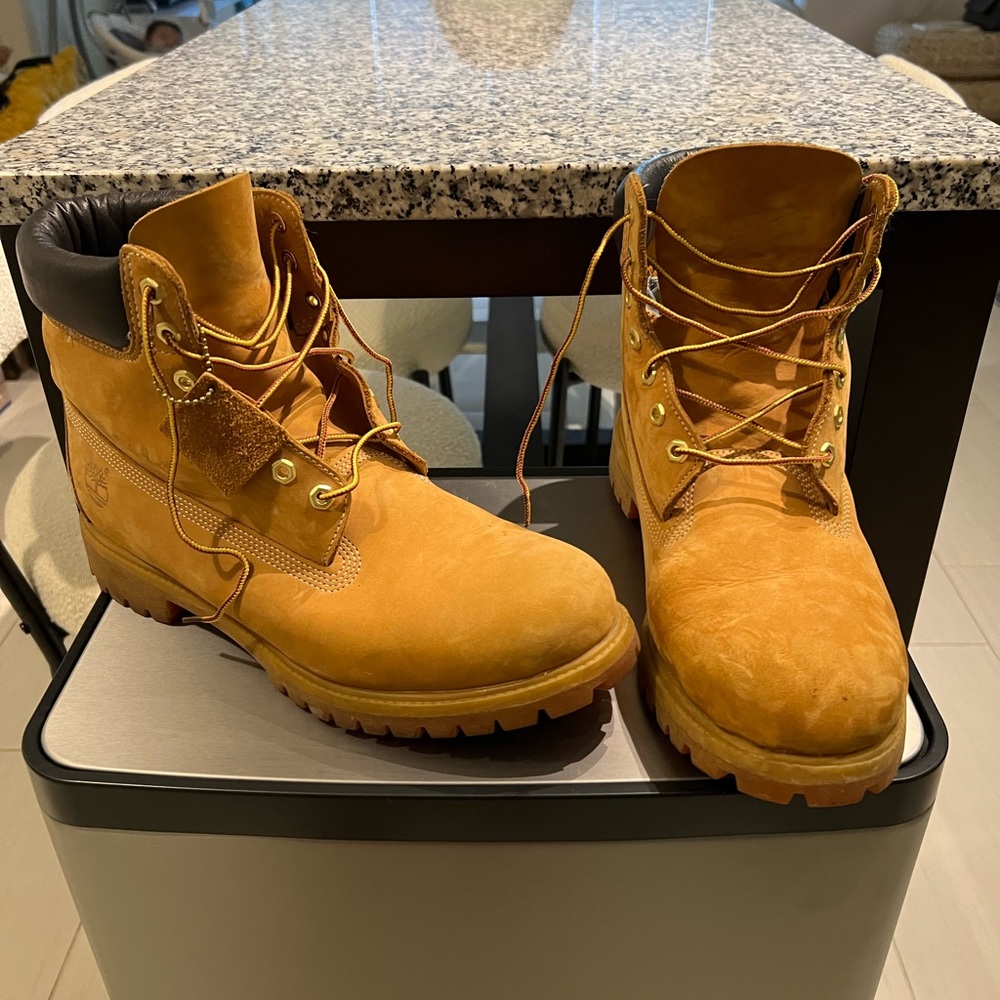 Mens Original Timberland Boots(13M)